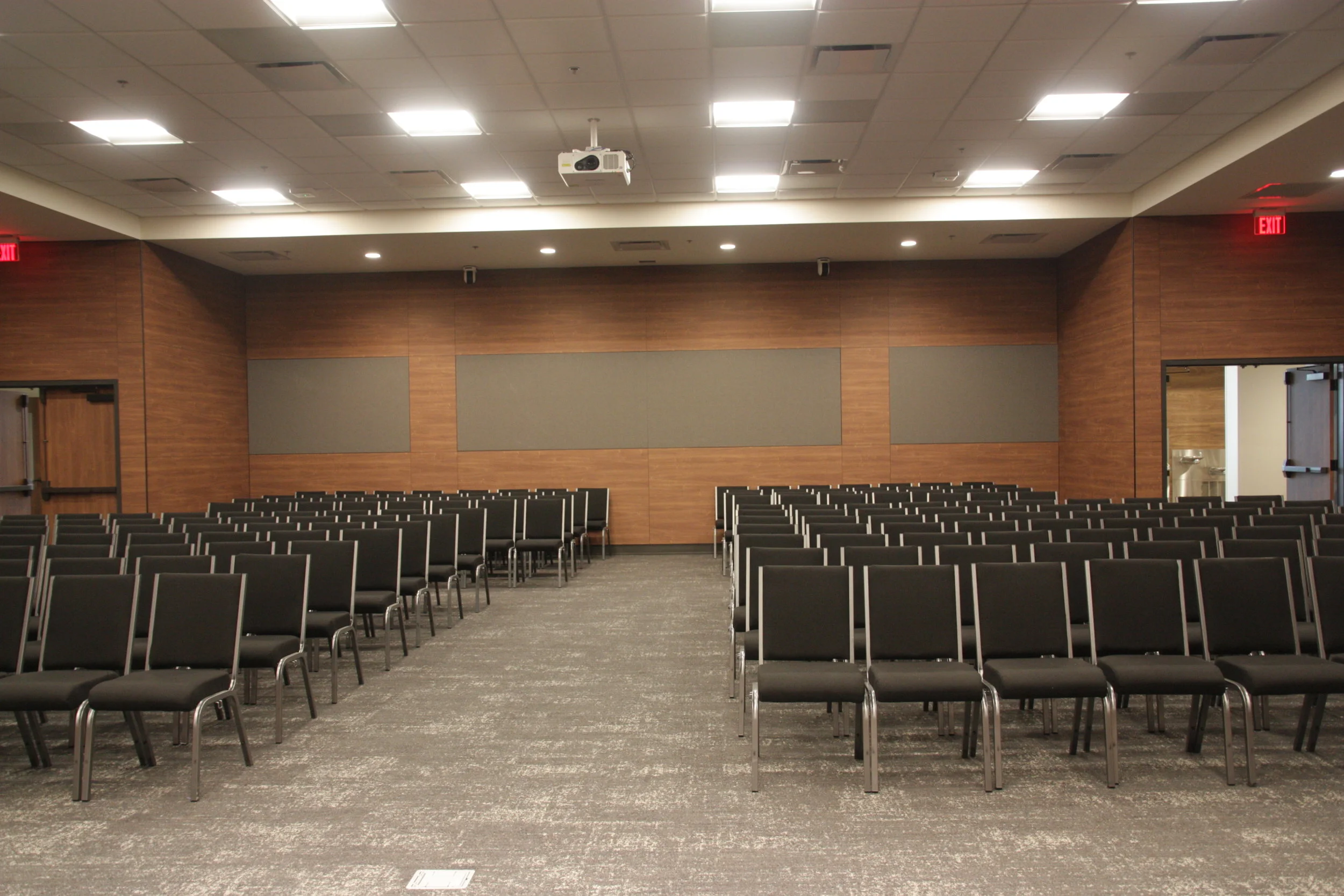 Corporate Workspace (2).JPG