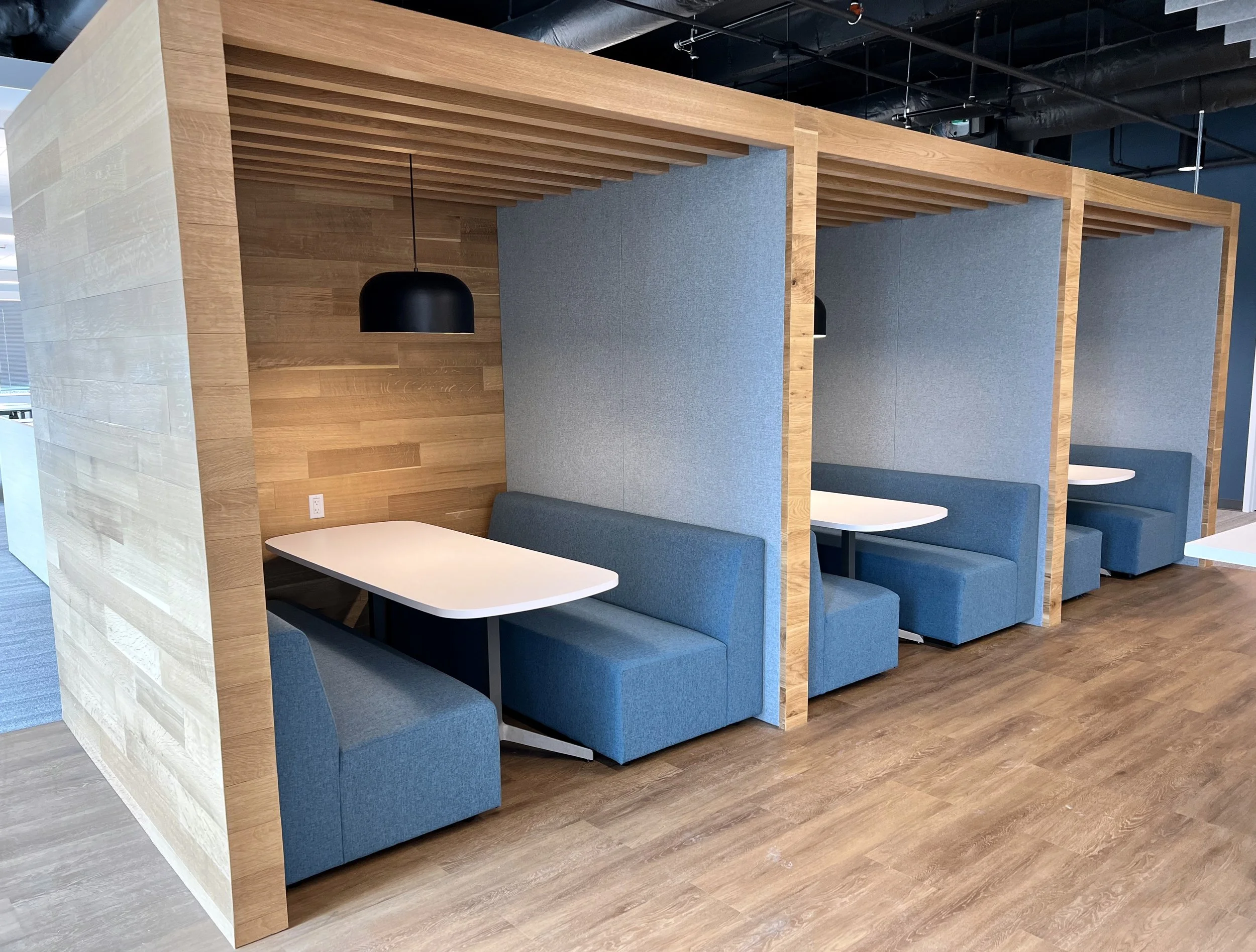 Corporate Workspace (3).JPG