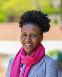 April Moyo: Few and Better - What I learned from “Essentialism: The Disciplined Pursuit of Less” by Greg McKeown