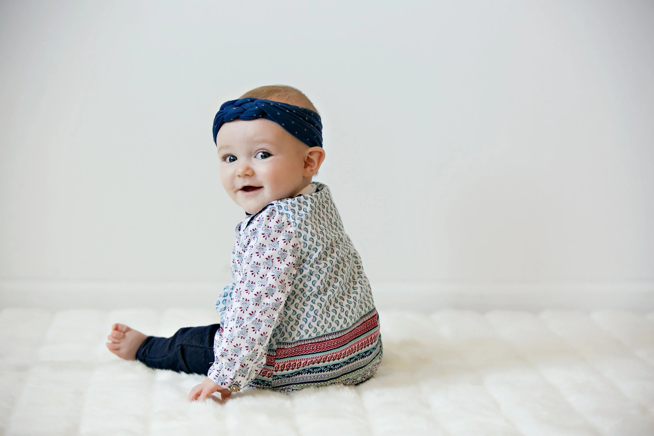 Ellie S | 6 months Baby Portraits | Minneapolis Studio Photography