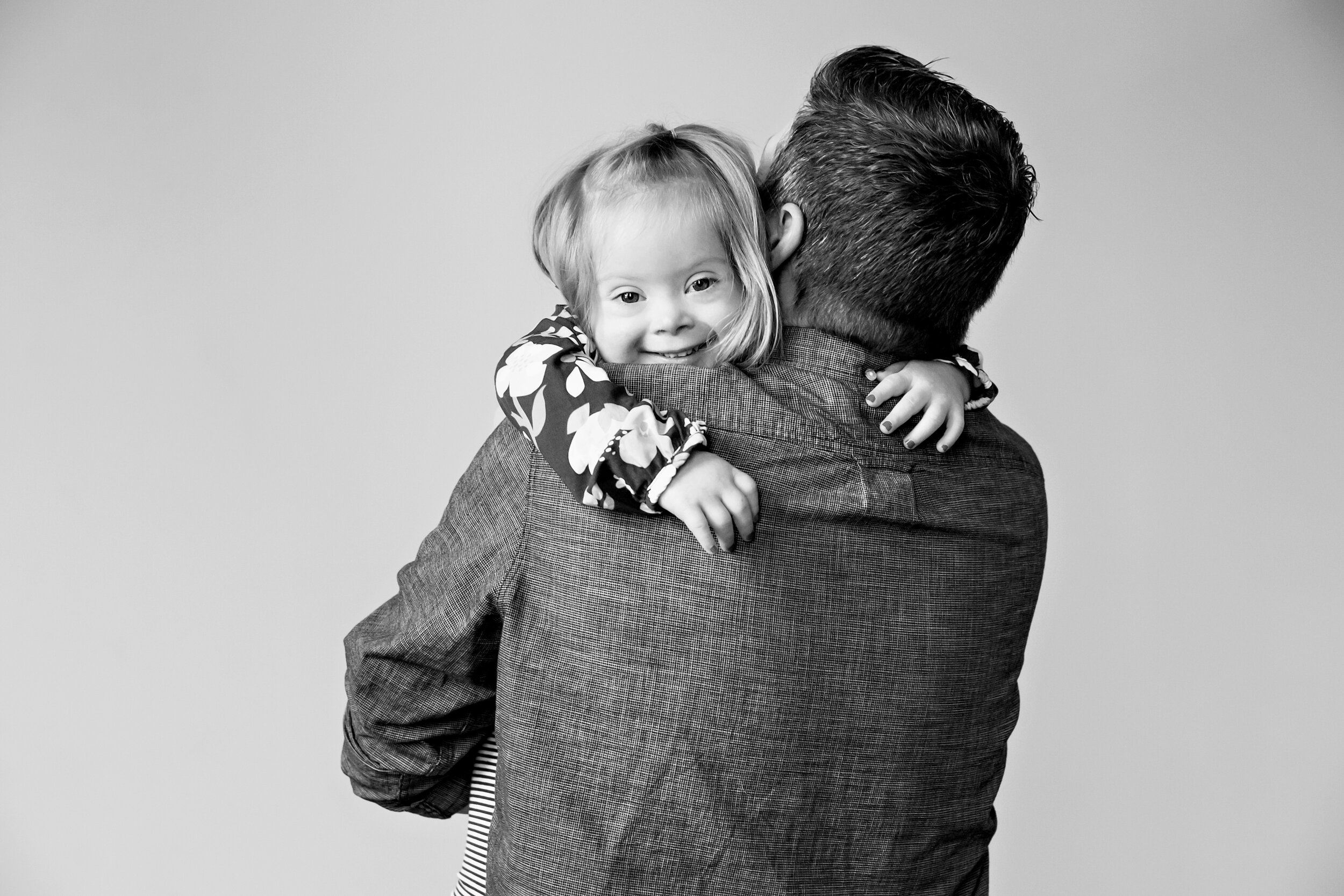 Minneapolis Little Ones Portrait Lauren B Photography Studio Dad Father Daughter002.jpg