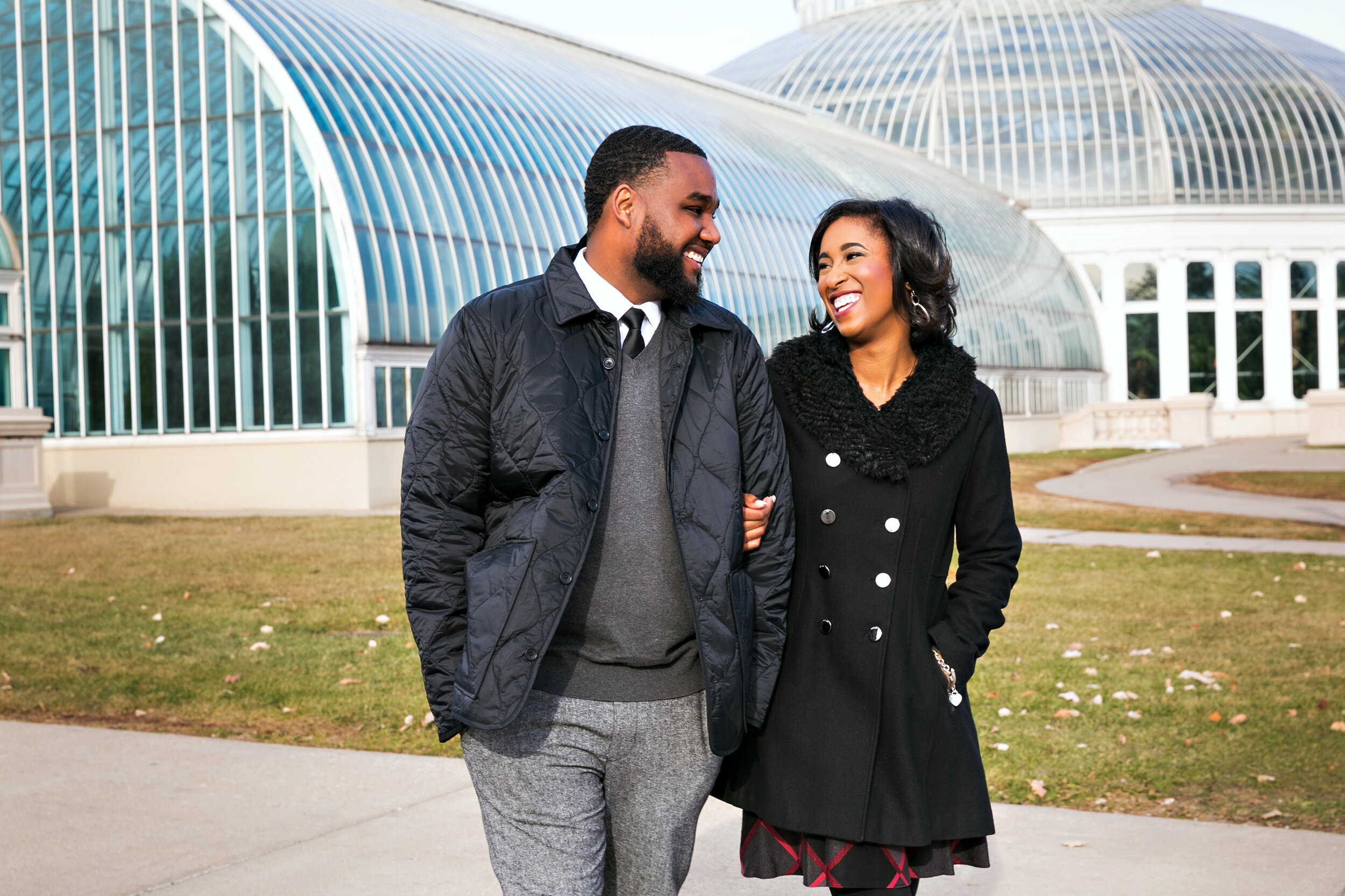 Minneapolis Couples Portrait Photographer Lauren B Photography Como Zoo Conservatory Winter Anniversary001.jpg