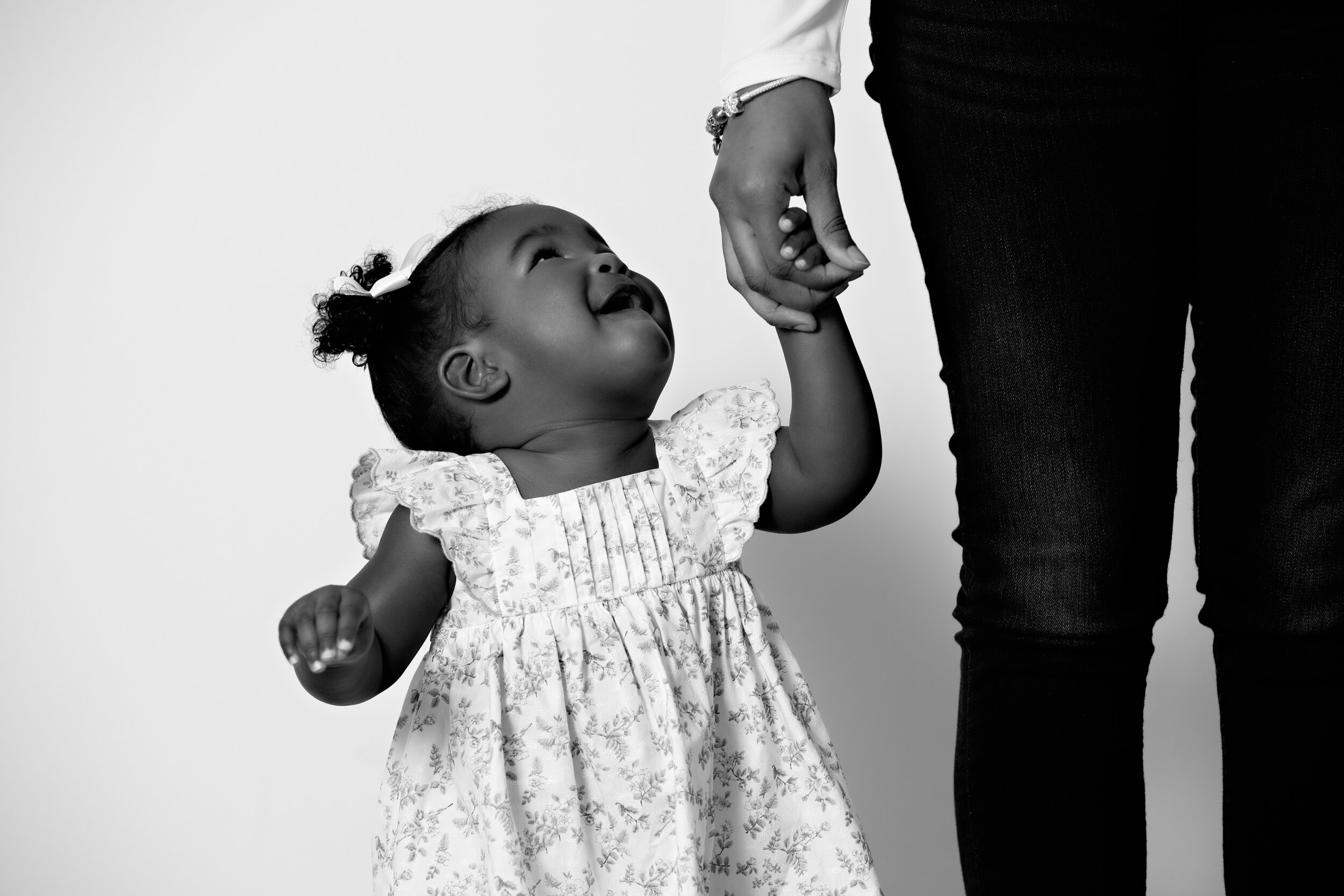 Baby Little Ones Indoor Studio NE Minneapolis Family Baby Portrait Photographer Lauren B Photography 5.jpg