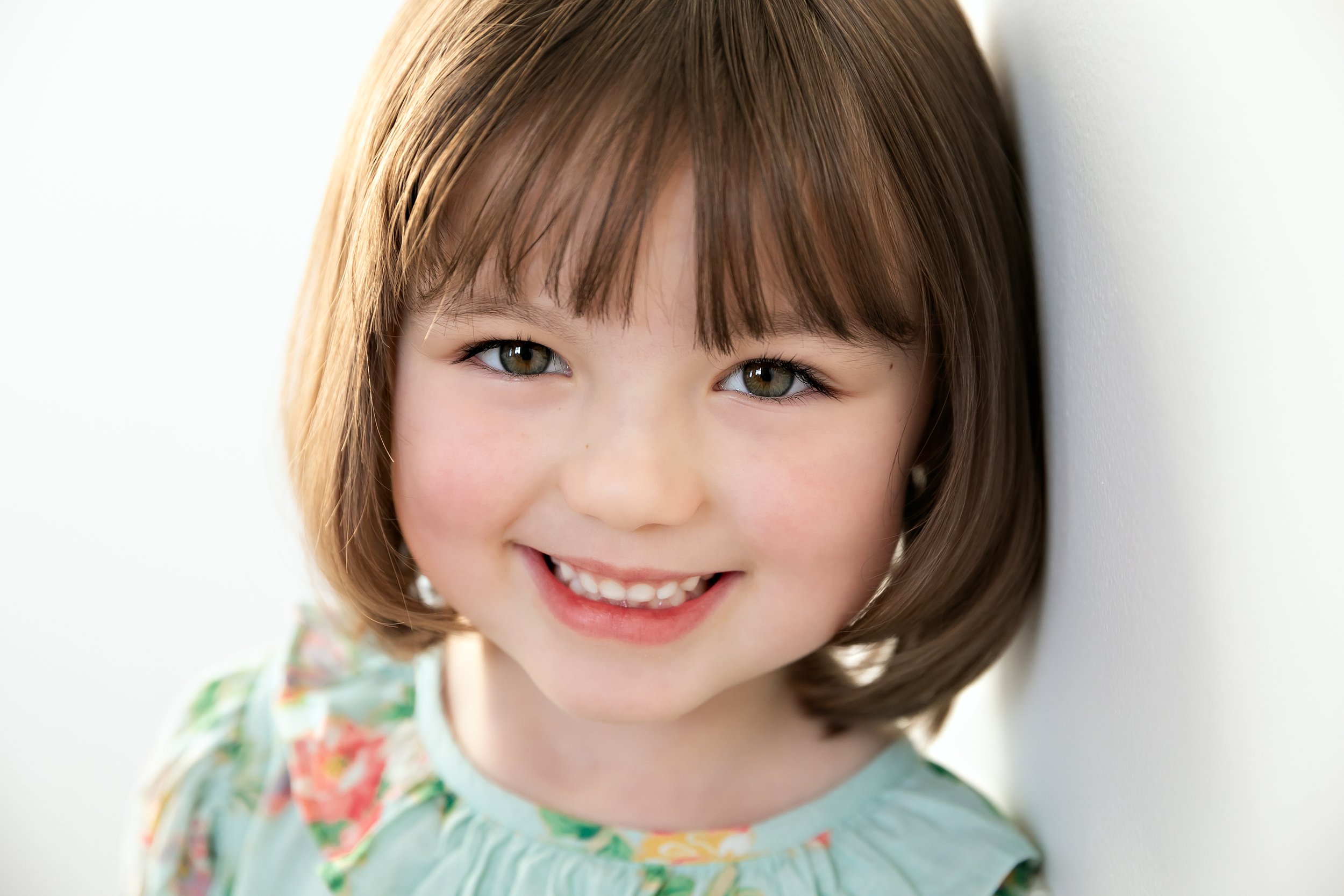 Little Ones Portraits Minneapolis Lauren B Photography Studio 1.jpg