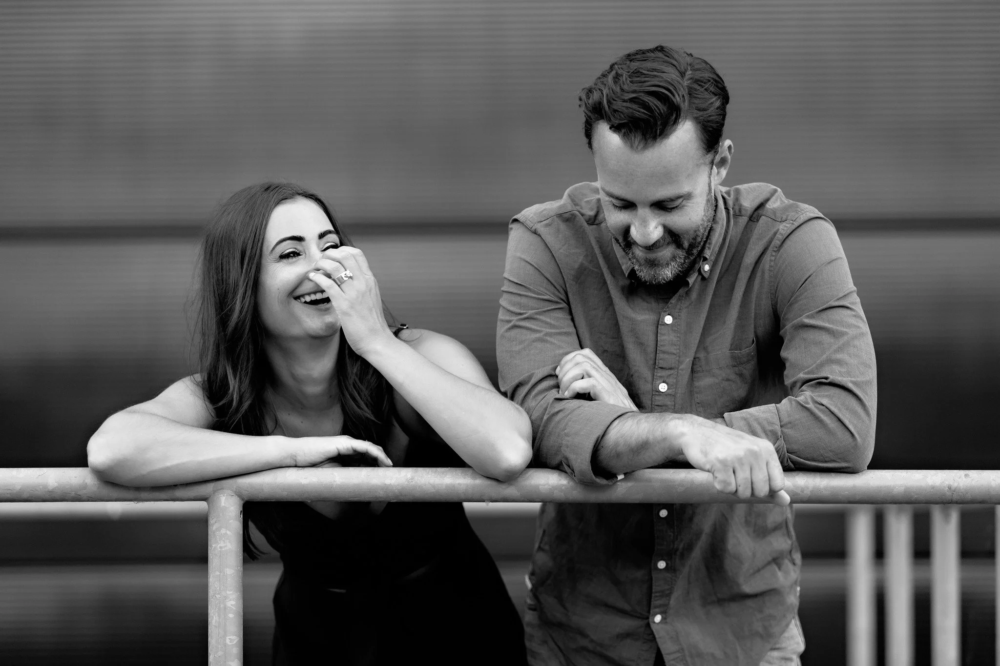 Engagement season is coming&hellip; and love is in the air 💍❄️

Whether you&rsquo;re planning a surprise proposal, picking out outfits for your engagement session, or just want an excuse to snuggle in front of the camera&mdash;I am here for all of i