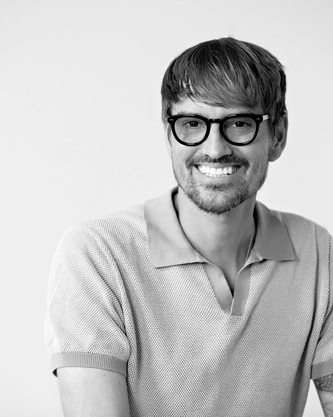 Proof that &ldquo;professional&rdquo; and &ldquo;personality&rdquo; can coexist in the same frame.