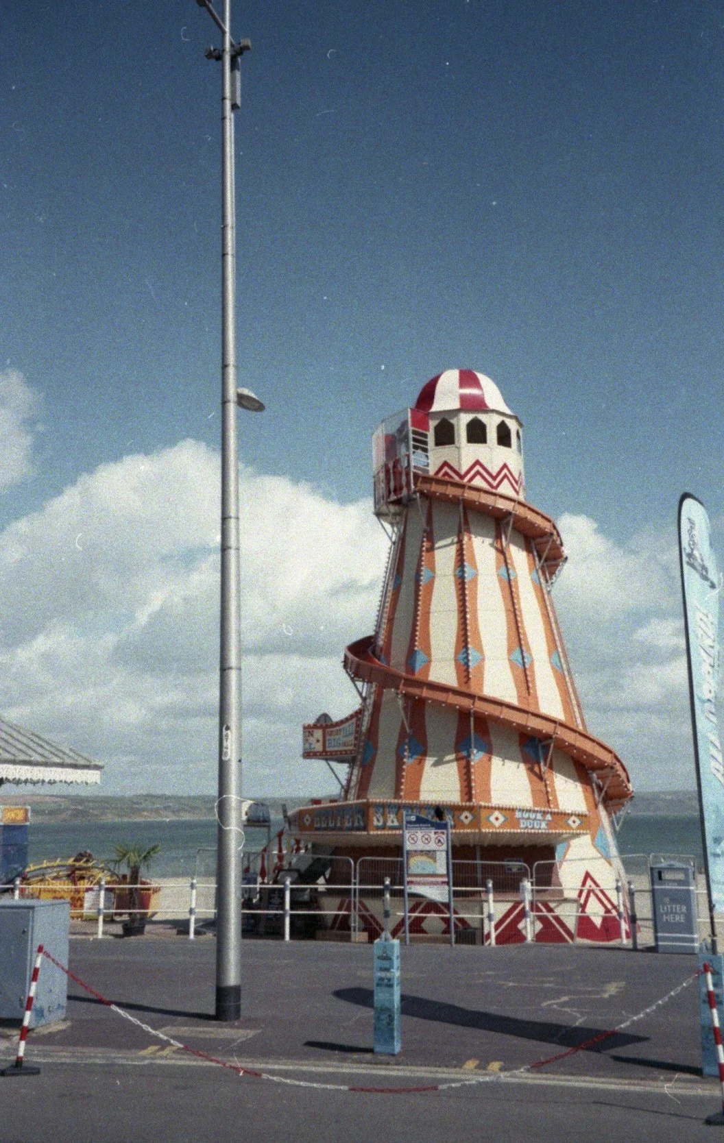 Photo Diary - Canal Boat Cats & Helter Skelters