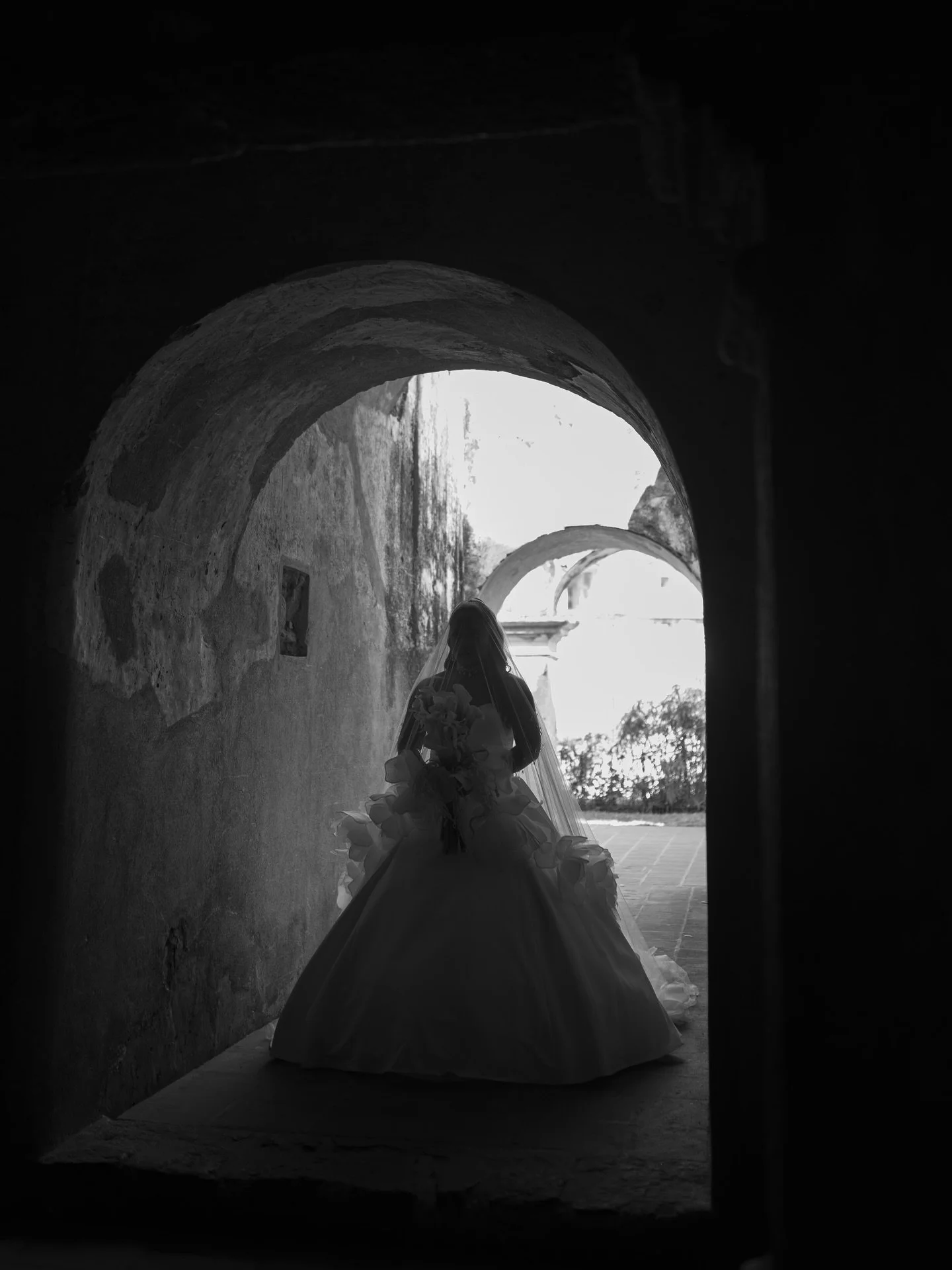 allow me to reintroduce myself&hellip; 

a moment for the bride details:
captured by @lifeweddingphoto 
dress: @maggiesotterodesigns 
jewels: @swarovski 
gloves: @cest_jeanne 
veil: custom 
shoes: @badgleymischka 
mua: @_makeupbychloee_ 
hair: @rayve