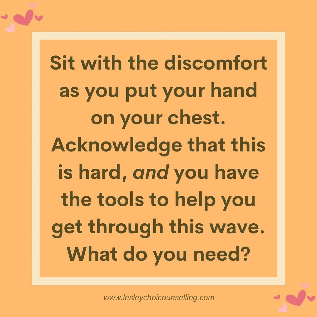 Who else gets a wave of anxiety as the week begins? 🙋🏻&zwj;♀️

It&rsquo;s normal for us to start searching for reasons behind our anxiety, or to resist it. But the more we fight against negative feelings, the stronger they become. 

Stopping resist