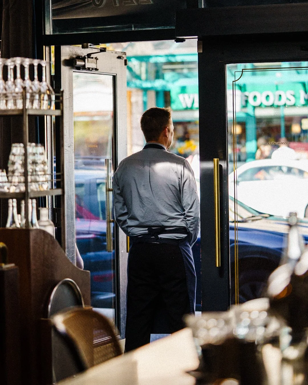 The doors are open.⁠
⁠
Everything's set. Tables ready, the street starting to wake up. That quiet moment when you've done all the prep and now it's about welcoming our community.⁠
⁠
Ready for West 4th.⁠
⁠
#AuComptoir #MorningService #BistroLife #Kits