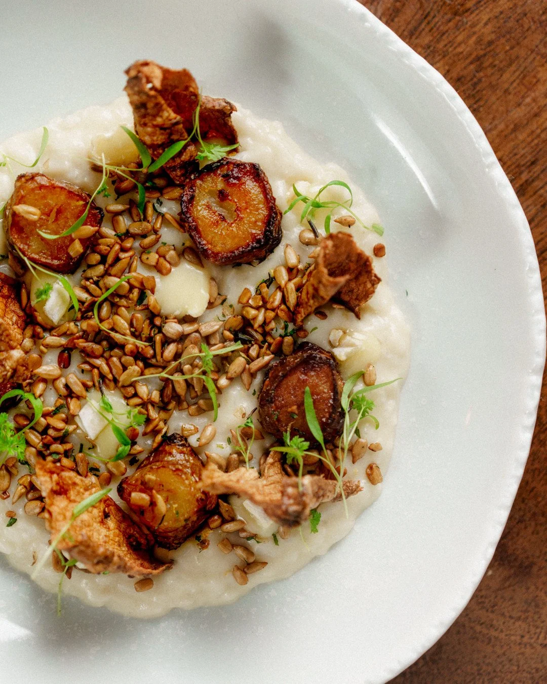 ⁠
Risotto | sunchoke, Sauvagine cheese, Mascarpone, sunflower seed gremolata⁠
⁠
Sunchokes are at their peak right now, which is the only time this risotto makes sense. That nutty, sweet earthiness you can only get from fresh fall harvest. Combined wi