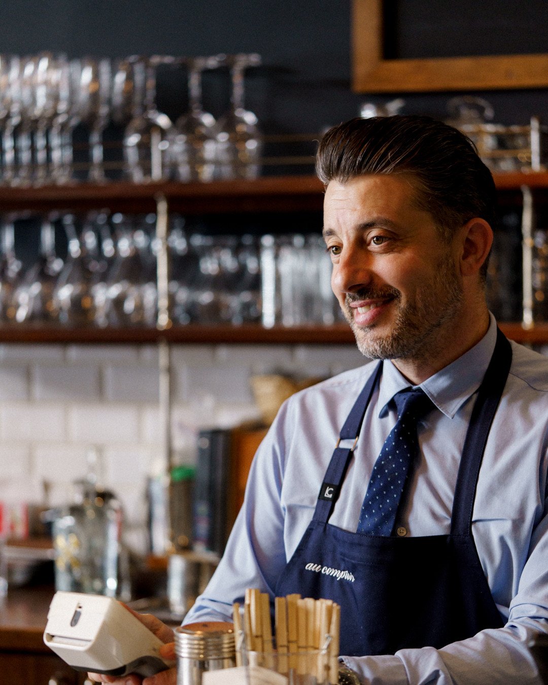 Behind every good meal is someone making sure everything runs the way it should. Max has been doing that here for ten years. The kind of person who notices when something's off before anyone else does.⁠
⁠
Cheers to Max!⁠
⁠
#AuComptoir #TeamAuComptoir