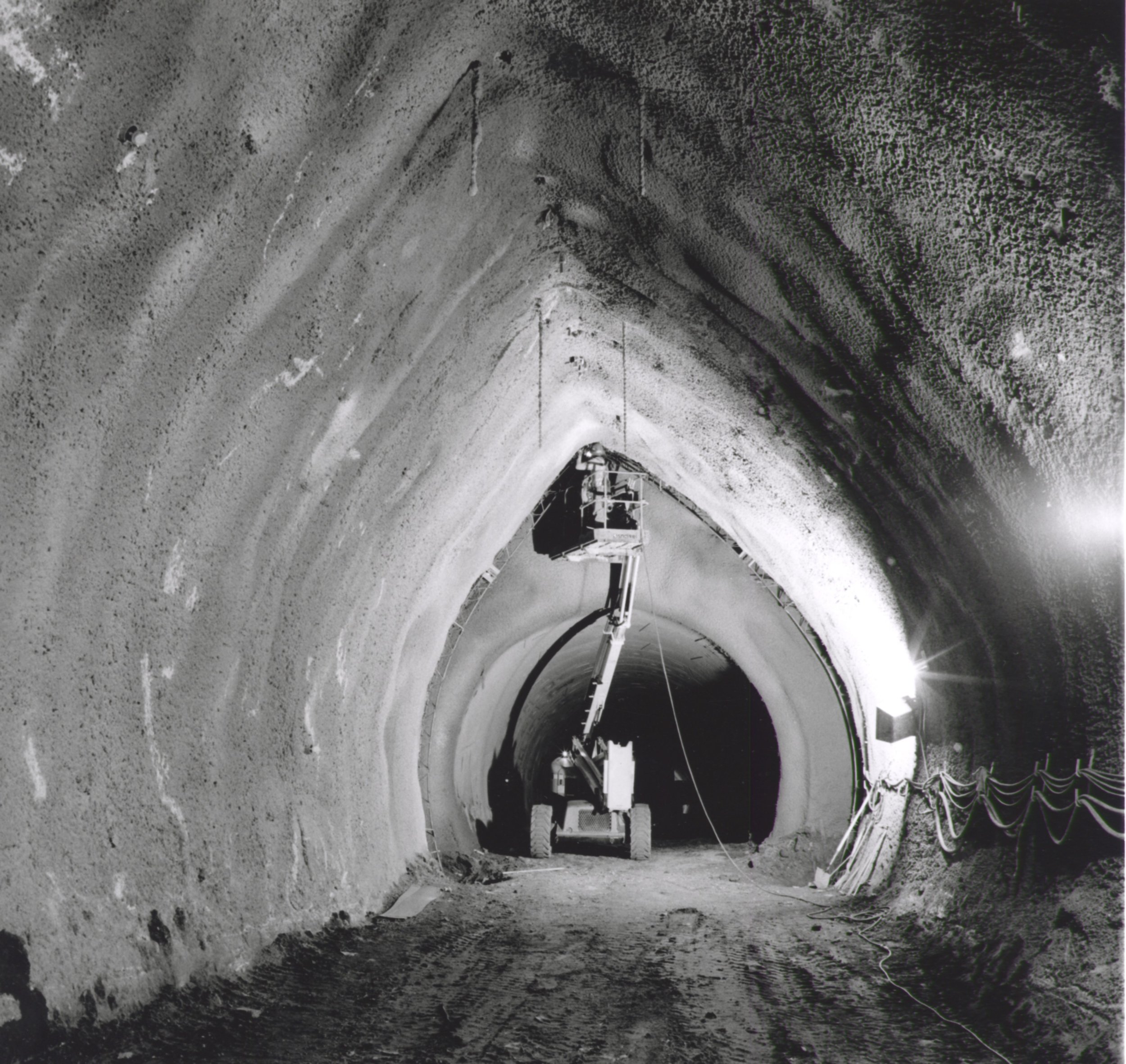 Workers On Man-Lift - Cavern 2018