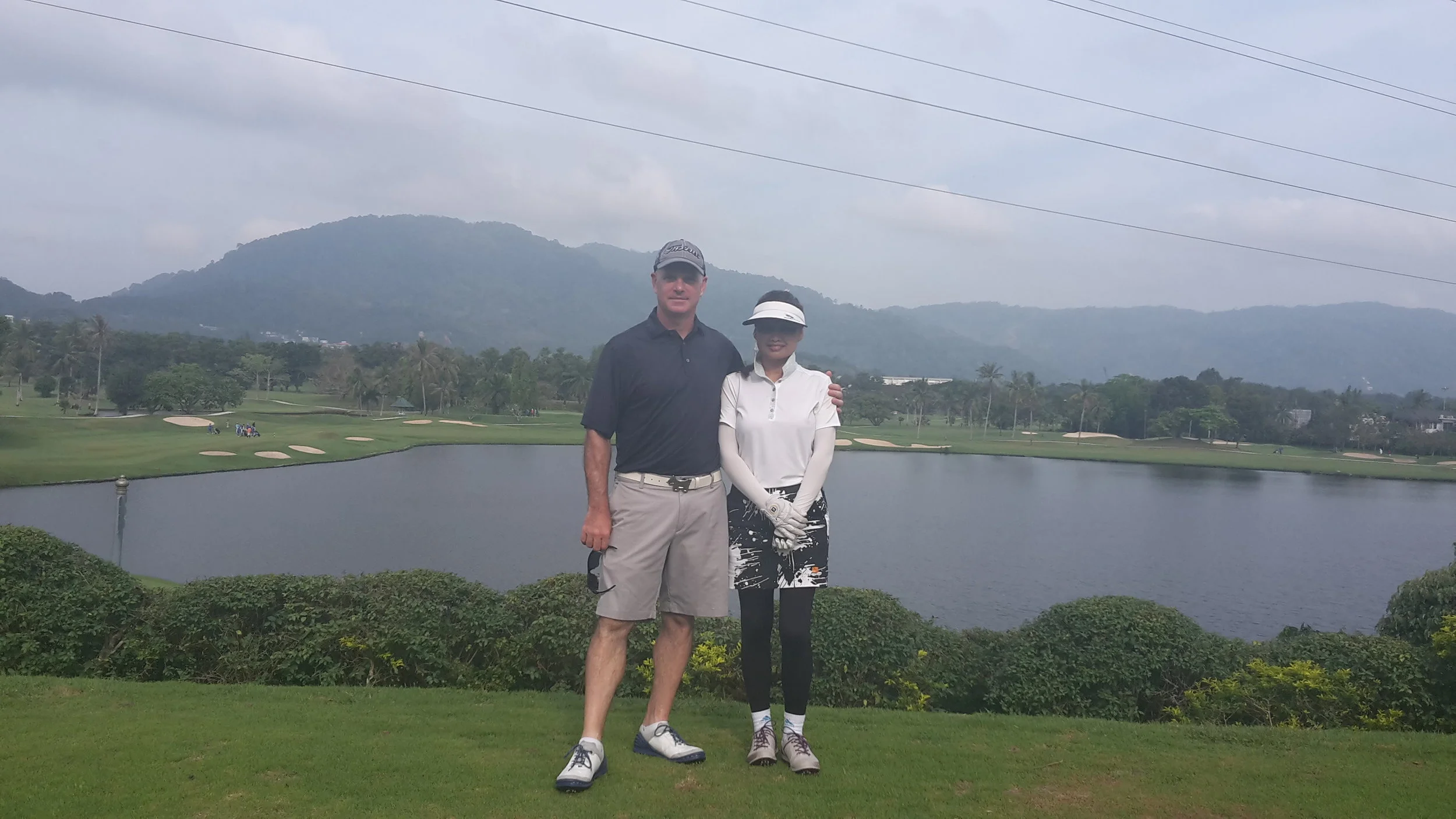 Golfing with Suwalee