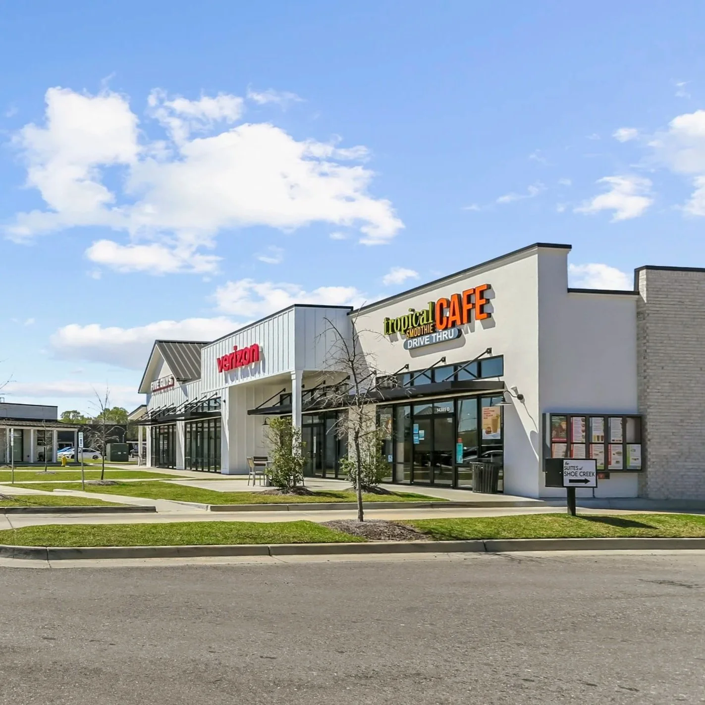Denham spring restaurant for lease