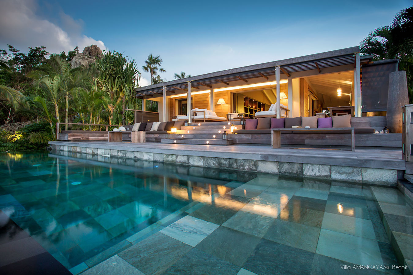 ideal_st_barth_villas_amancaya_piscine_terrasse.jpg