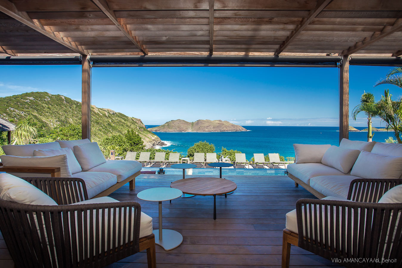 ideal_st_barth_villas_amancaya_terrasse_vue.jpg