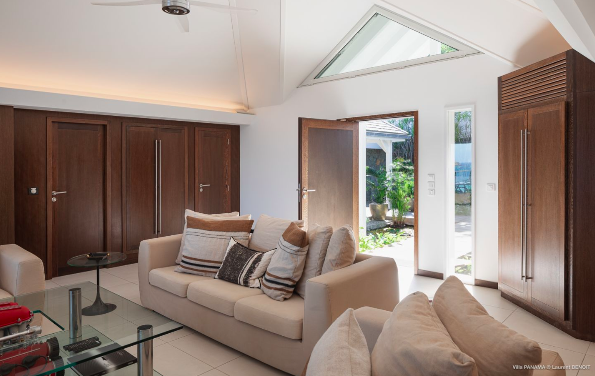 luxury-living-st-barts-villa-saint- barths-villa-rentals-panama-14.png