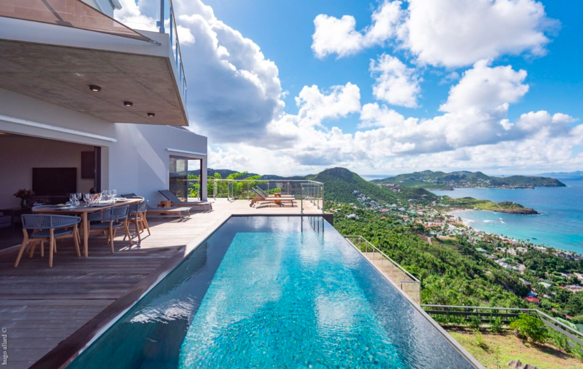 luxury-living-st-barts-villa-saint-barths-villa-rentals-golden-view-1.png