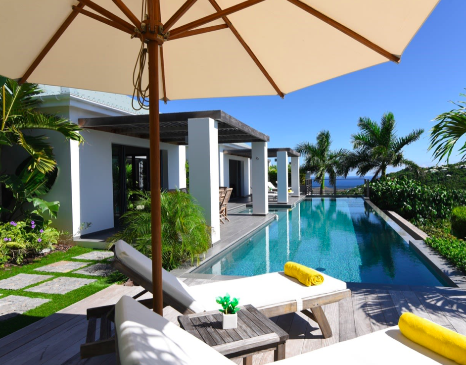 luxury-living-st-barts-villa-saint-barths-villa-rentals-valley-4.png