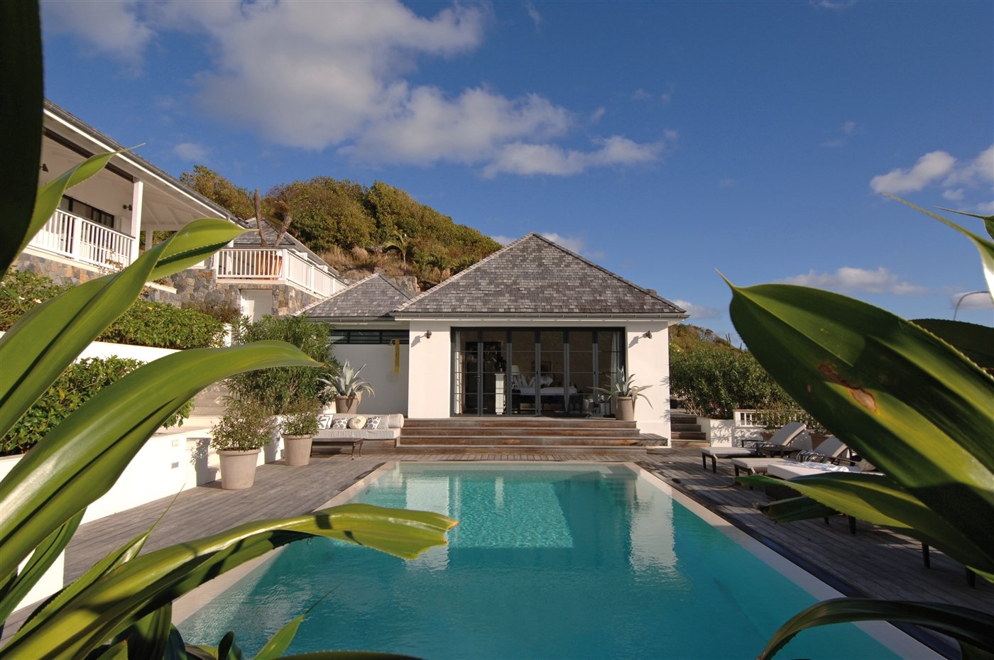 luxury-living-st-barts-villa-saint-barths-villa-rentals-amalie-2.jpg