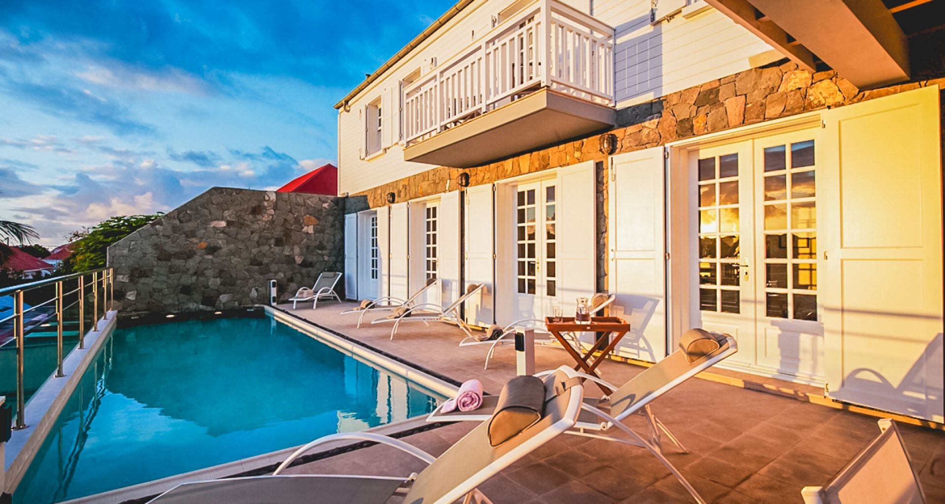 luxury-living-st-barts-villa-saint-barths-villa-rentals-la-maison-sur-le-port-2.jpg