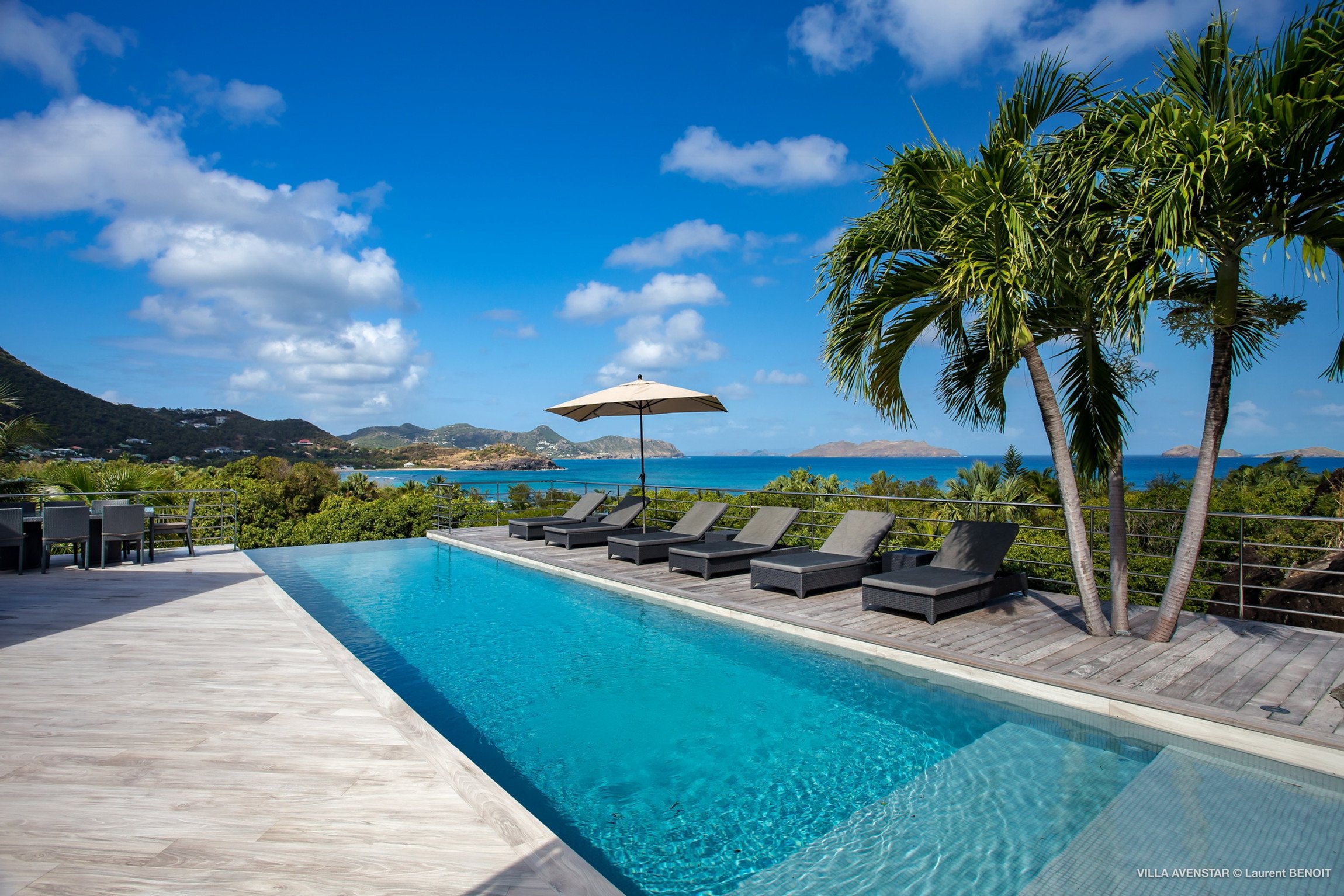 luxury-living-st-barts-villa-saint-barths-villa-rentals-avenstar-1.jpg