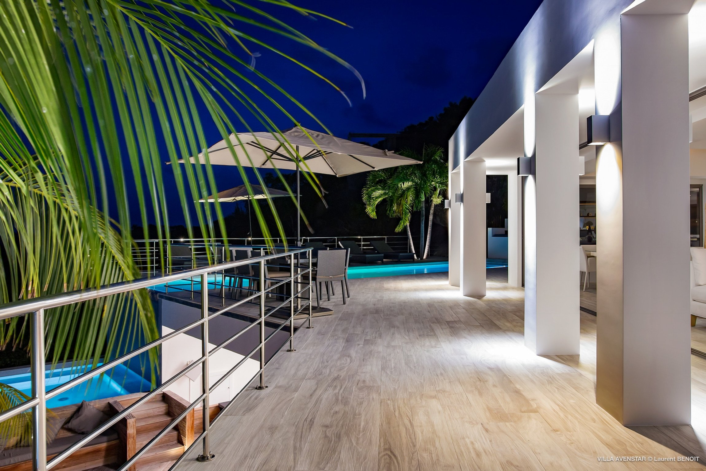 luxury-living-st-barts-villa-saint-barths-villa-rentals-avenstar-27.jpg