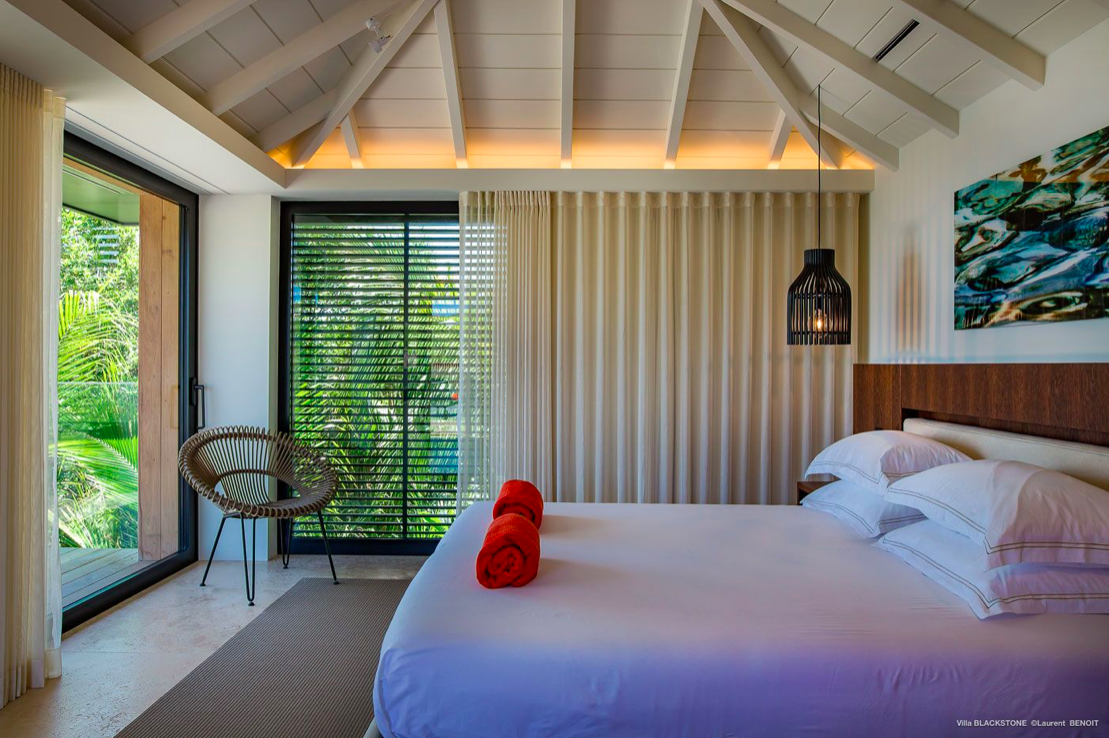 luxury-living-st-barts-villa-saint-barths-villa-rentals-blackstone-29.png