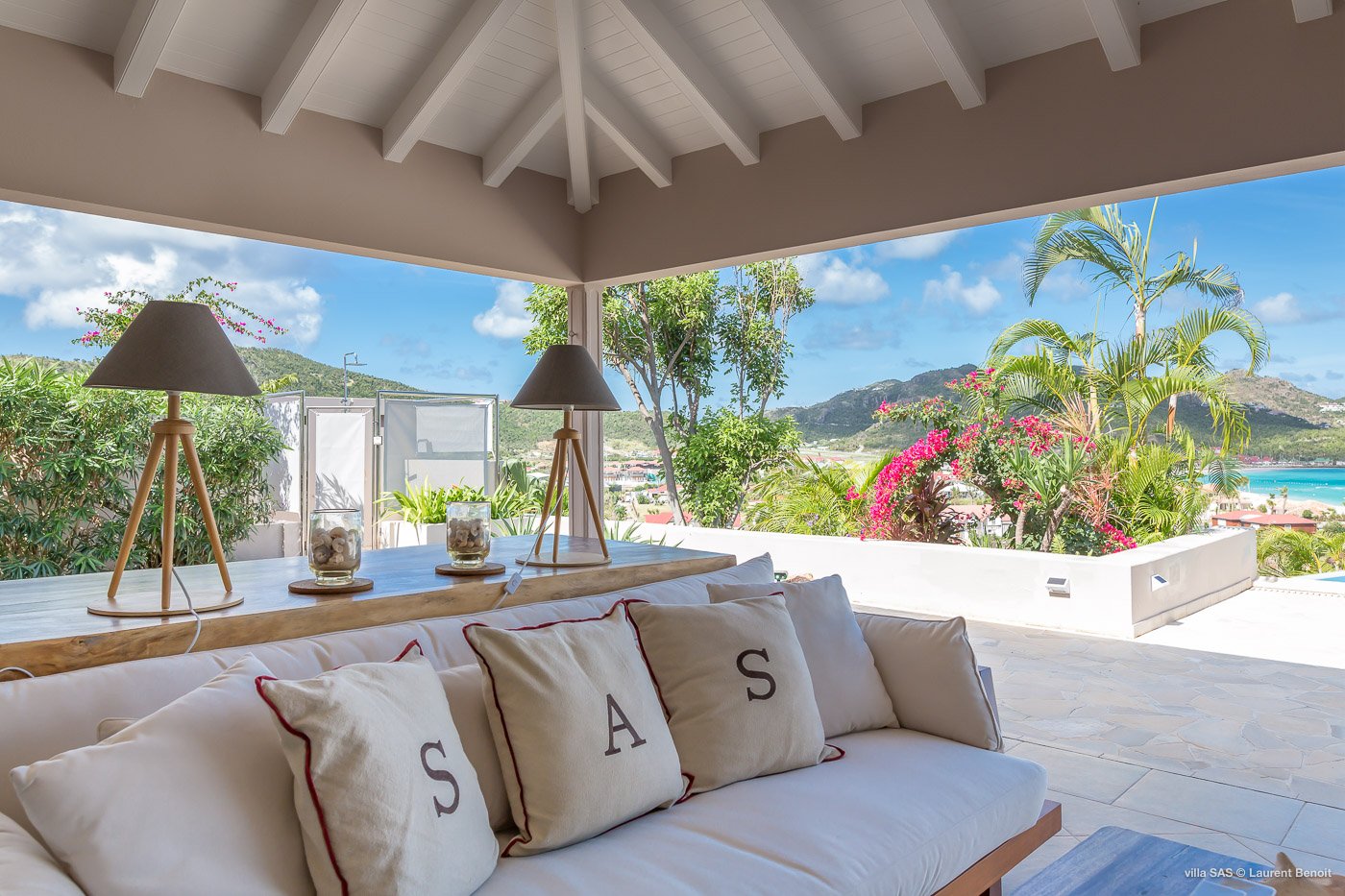 luxury-living-st-barts-villa-saint-barths-villa-rentals-sas-8.jpg