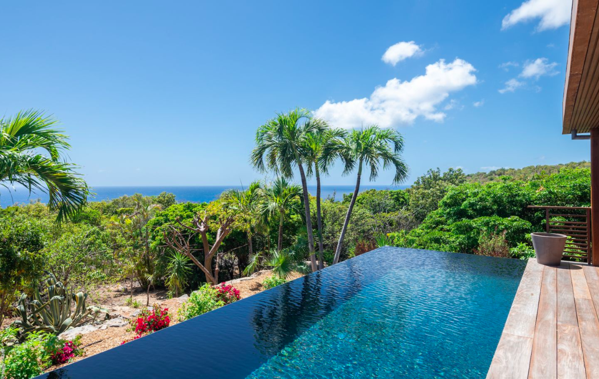 luxury-living-st-barts-villa-saint-barths-villa-rentals-sun-club-11.png