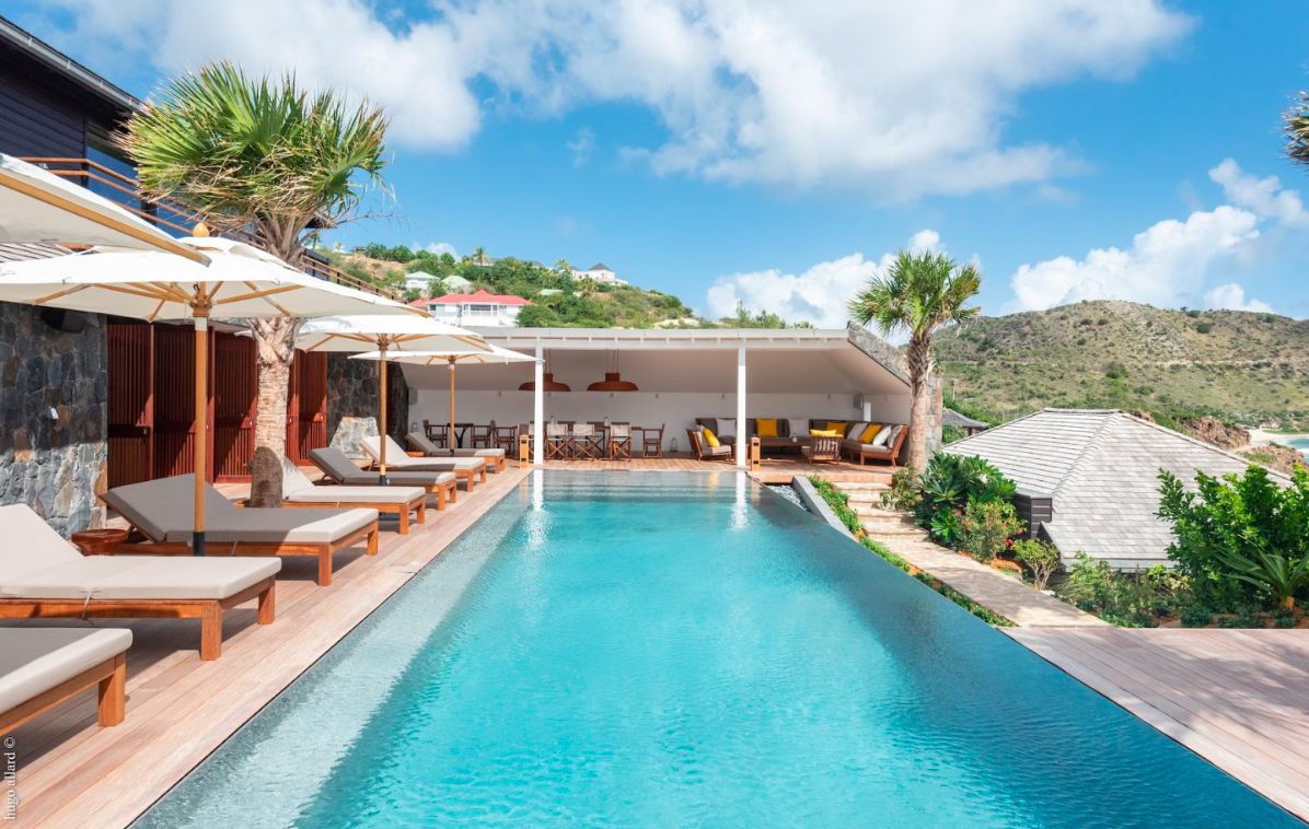 luxury-living-st-barts-villa-saint-barths-villa-rentals-over-the-ocean-18.png