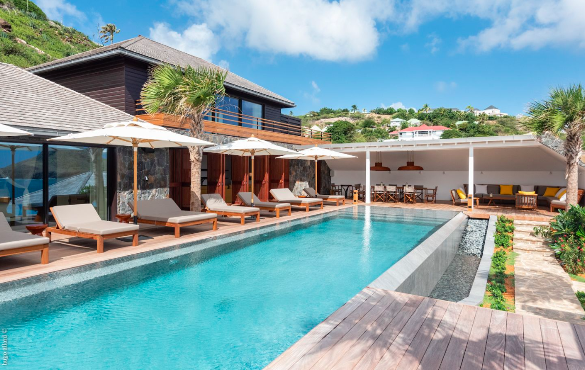luxury-living-st-barts-villa-saint-barths-villa-rentals-over-the-ocean-19.png