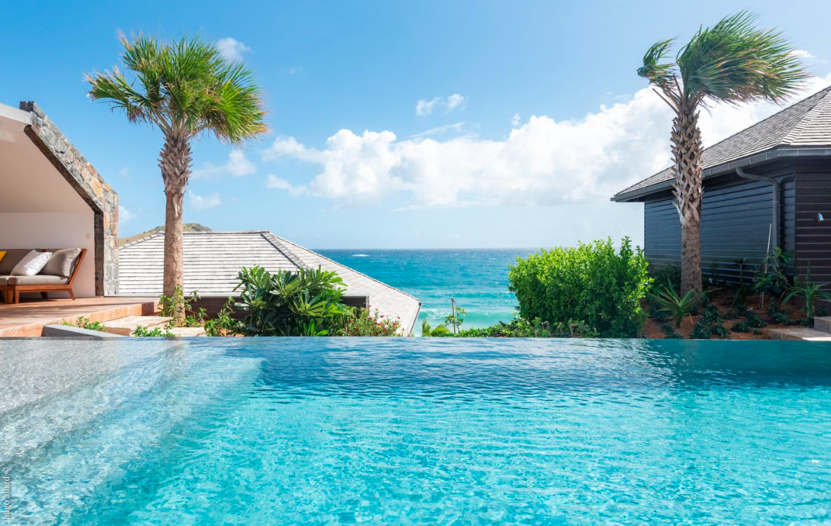 luxury-living-st-barts-villa-saint-barths-villa-rentals-over-the-ocean-26.png