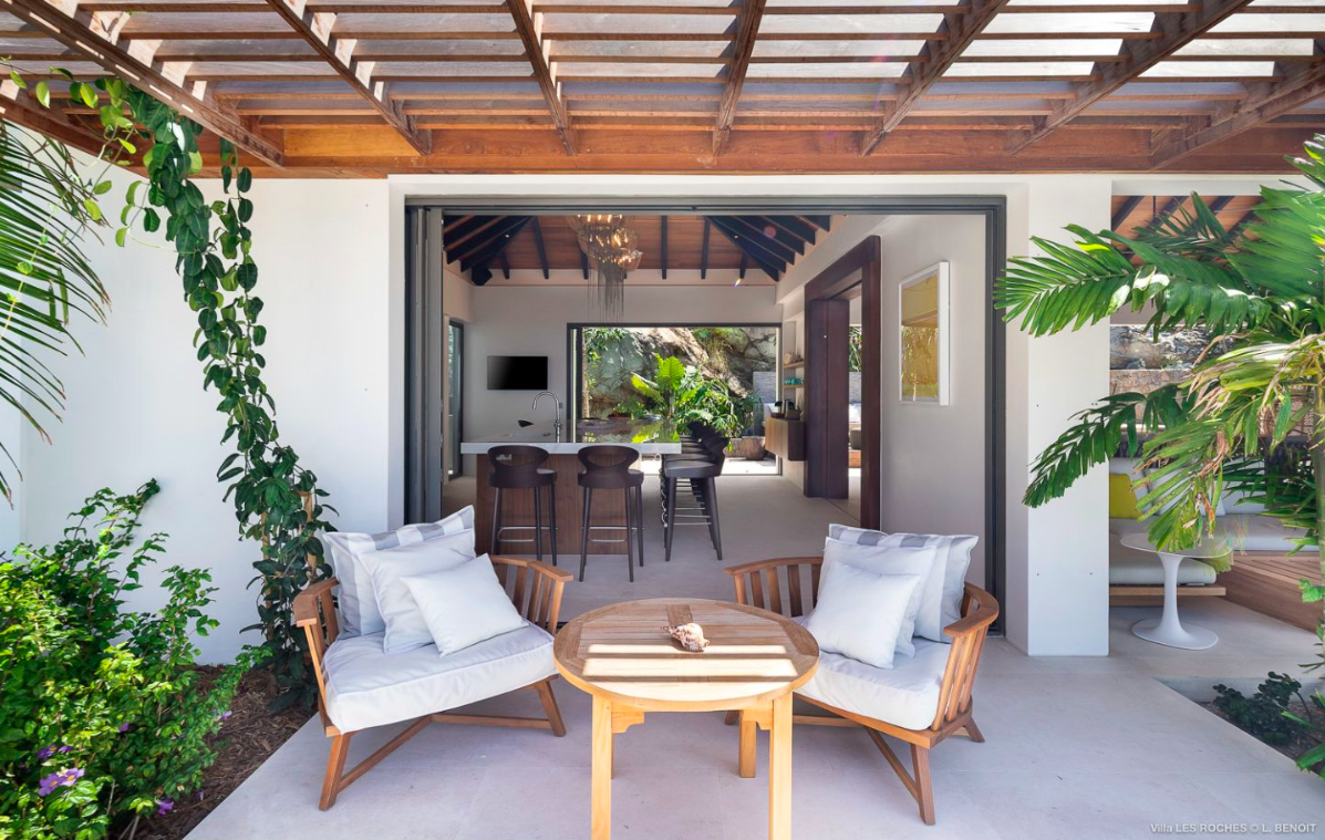 luxury-living-st-barts-villa-saint-barths-villa-rentals-les-roches-16.png