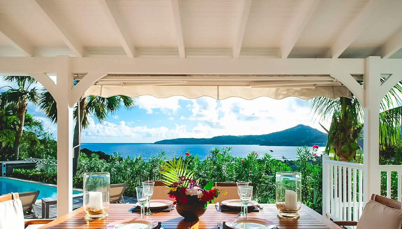 luxury-living-st-barts-villa-saint-barths-villa-rentals-calypso-8.png