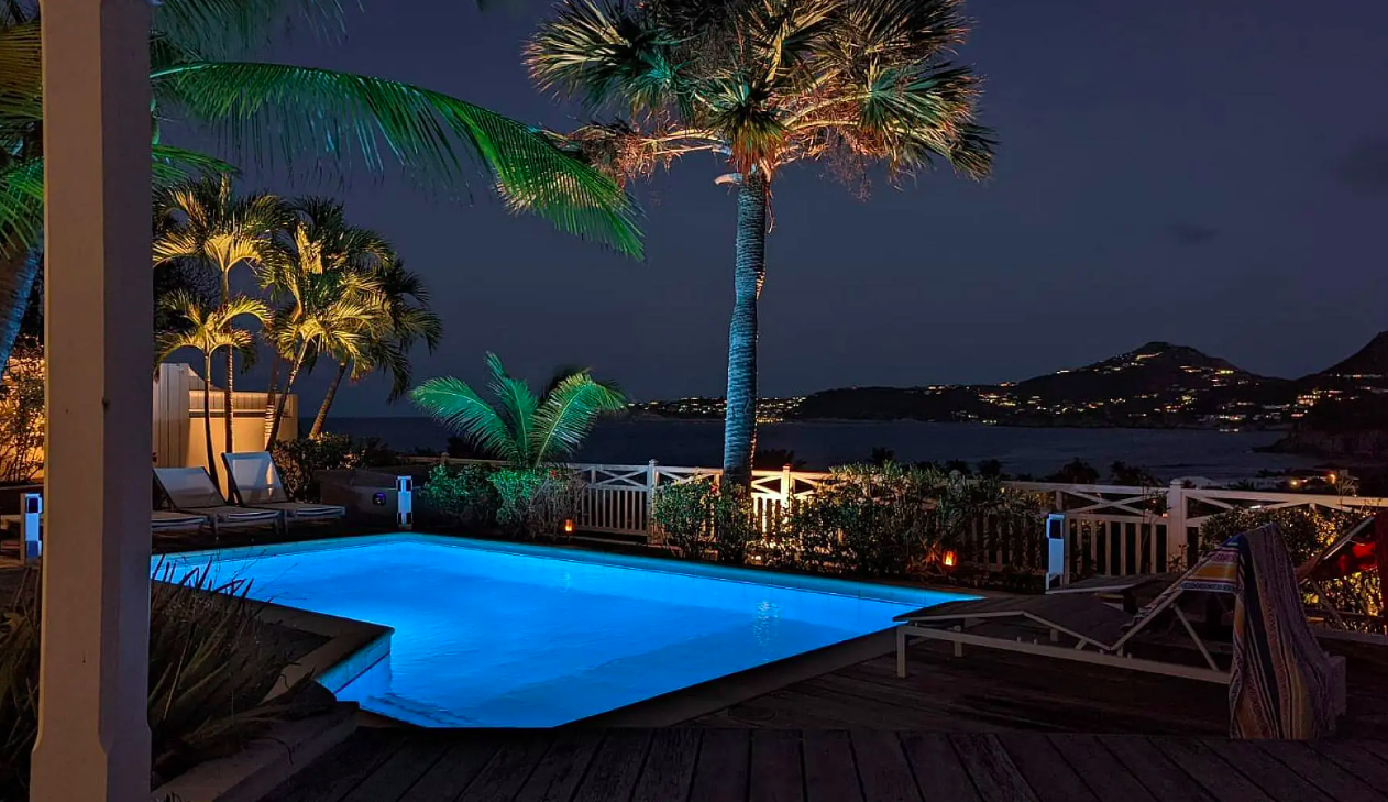 luxury-living-st-barts-villa-saint-barths-villa-rentals-calypso-18.png