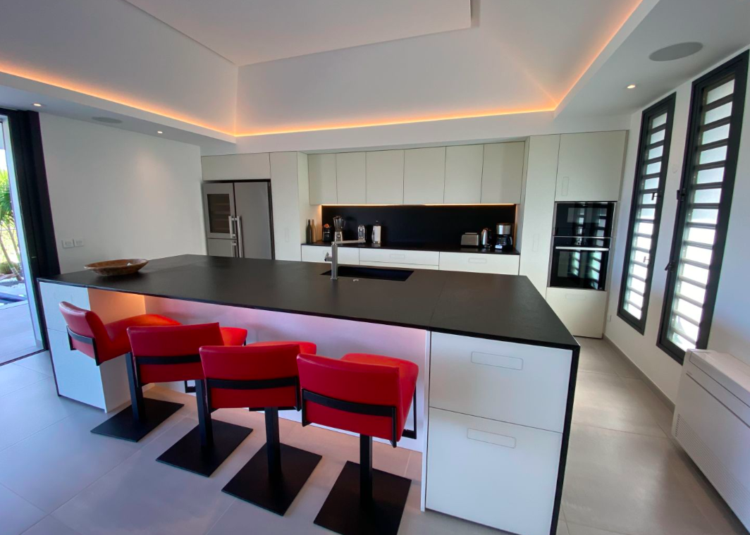 luxury-living-st-barts-villa-saint-barths-villa-rentals-dadaye-6.png