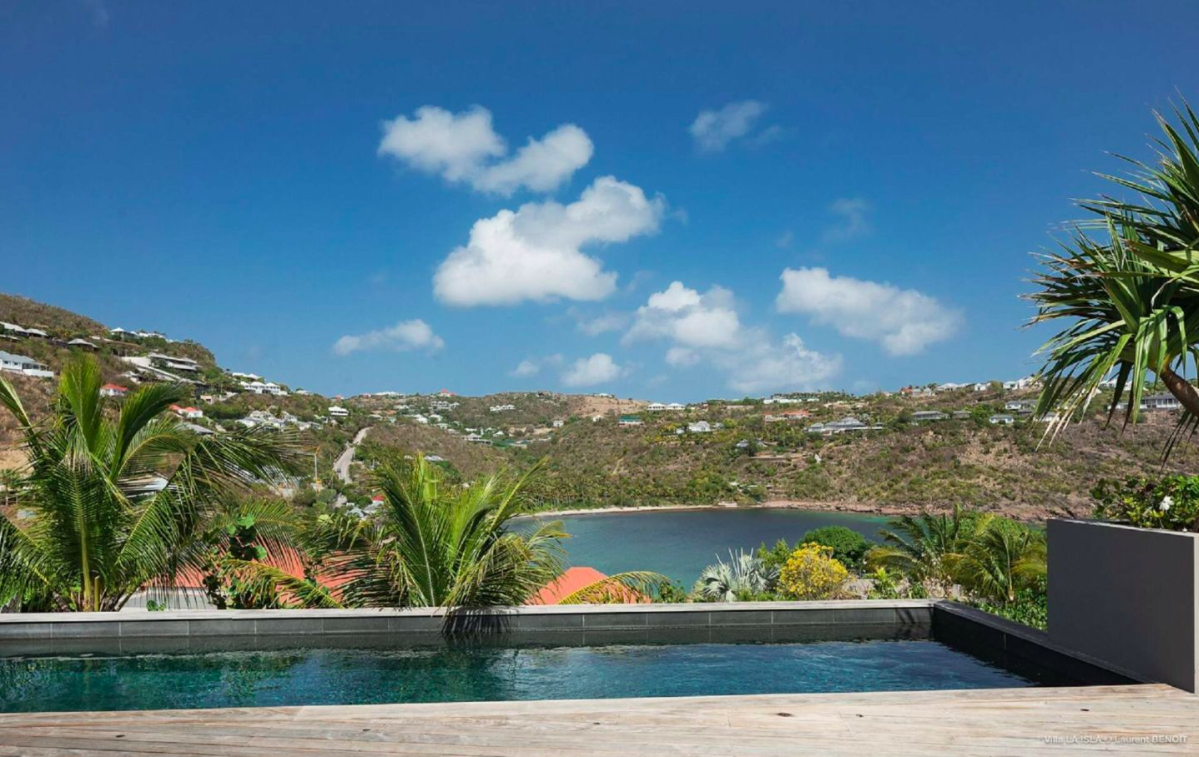 luxury-living-st-barts-villa-saint-barths-villa-rentals-la-isla-1.png