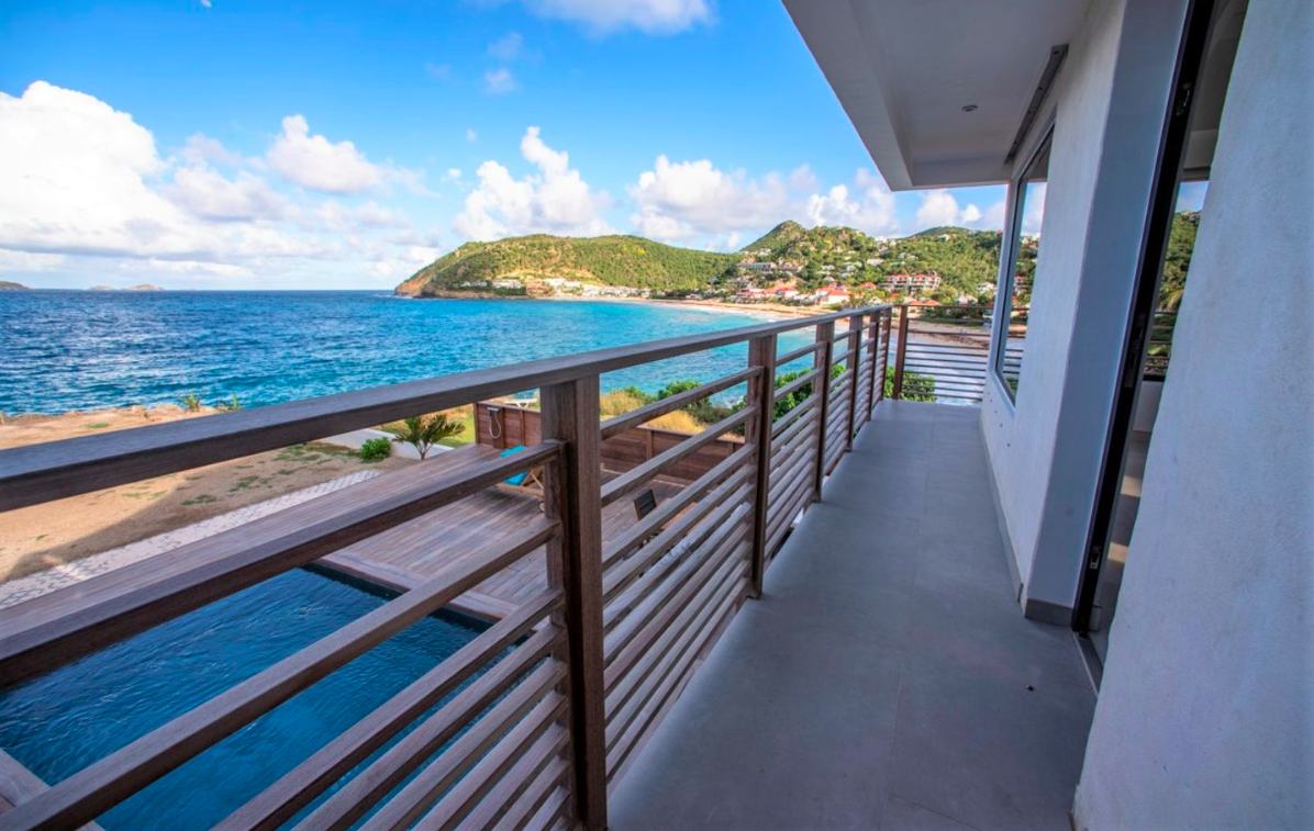 luxury-living-st-barts-villa-saint-barths-villa-rentals-on-the-rock-14.png