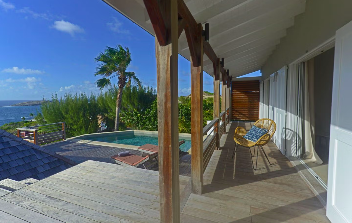 luxury-living-st-barts-villa-saint-barths-villa-rentals-lagon-bleu-13.png