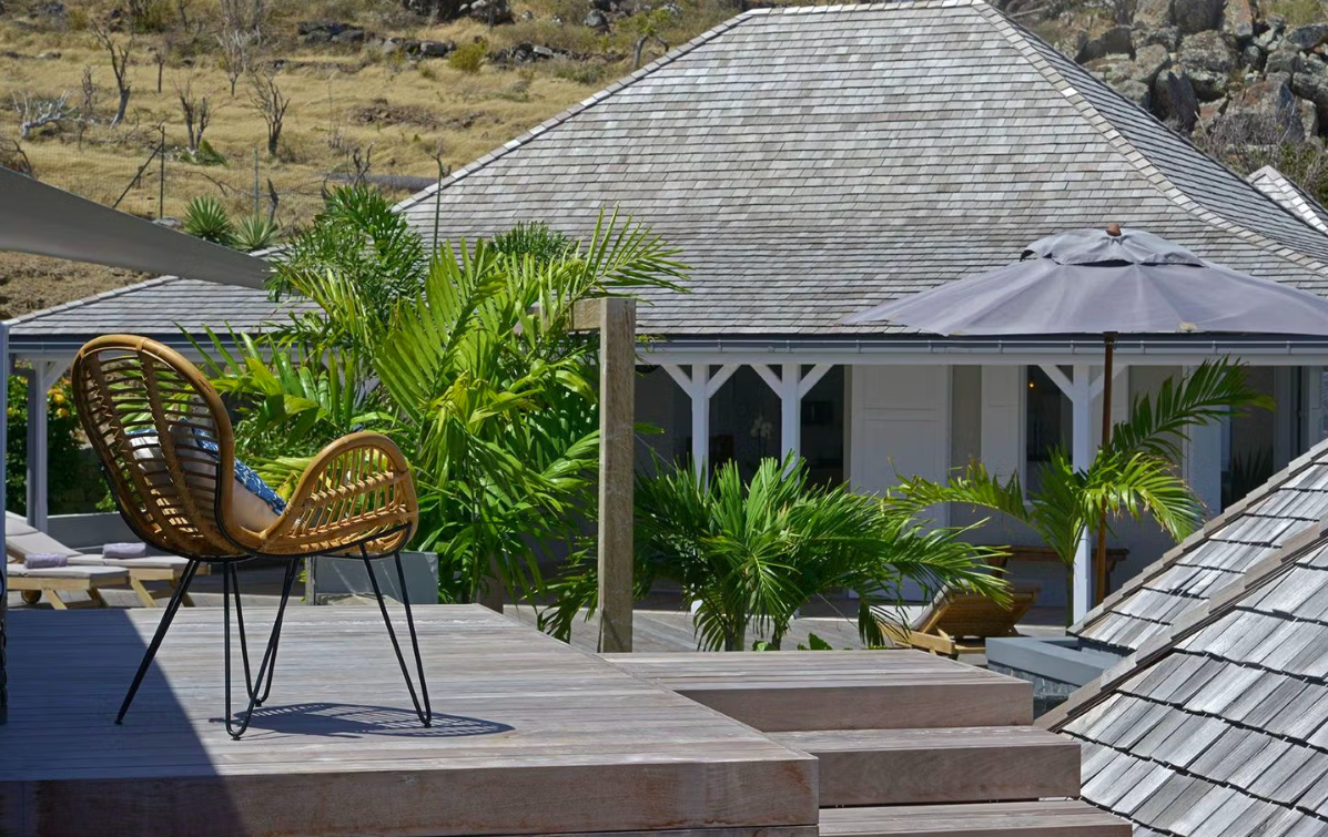 luxury-living-st-barts-villa-saint-barths-villa-rentals-lagon-bleu-39.png