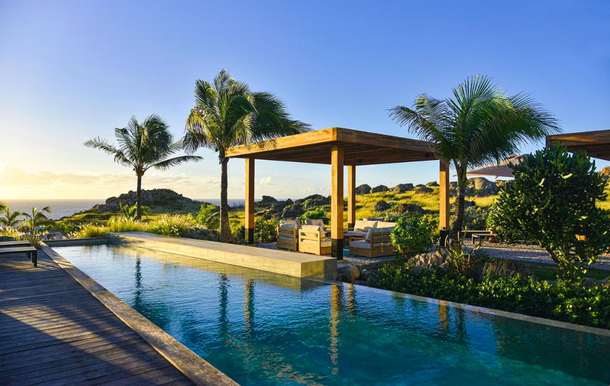 luxury-living-st-barts-villa-saint-barths-villa-rentals-lagon-vert-1.png