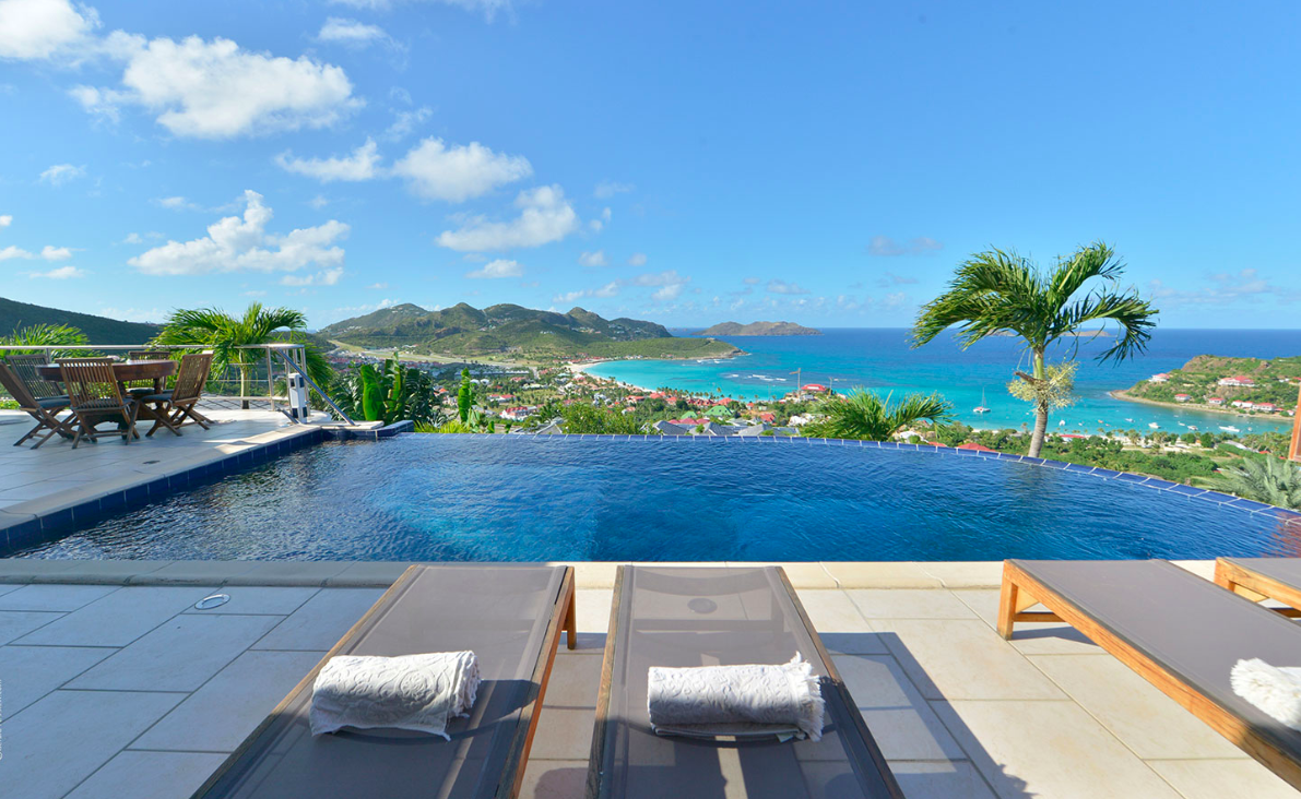 luxury-living-st-barts-villa-saint-barths-villa-rentals-mystique-2.png