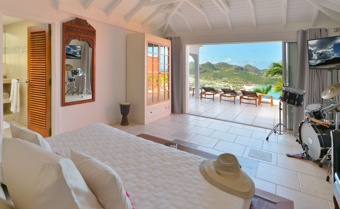 luxury-living-st-barts-villa-saint-barths-villa-rentals-mystique-8.png