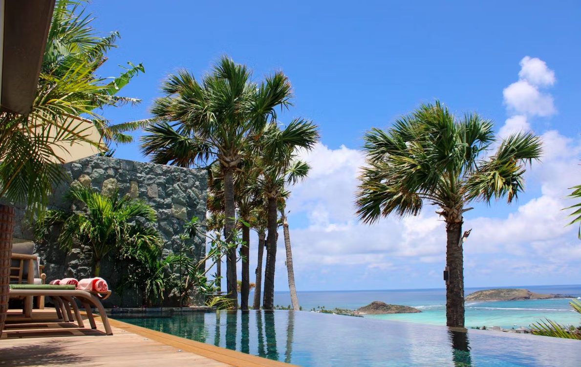 luxury-living-st-barts-villa-saint-barths-villa-rentals-takamaka-1.png