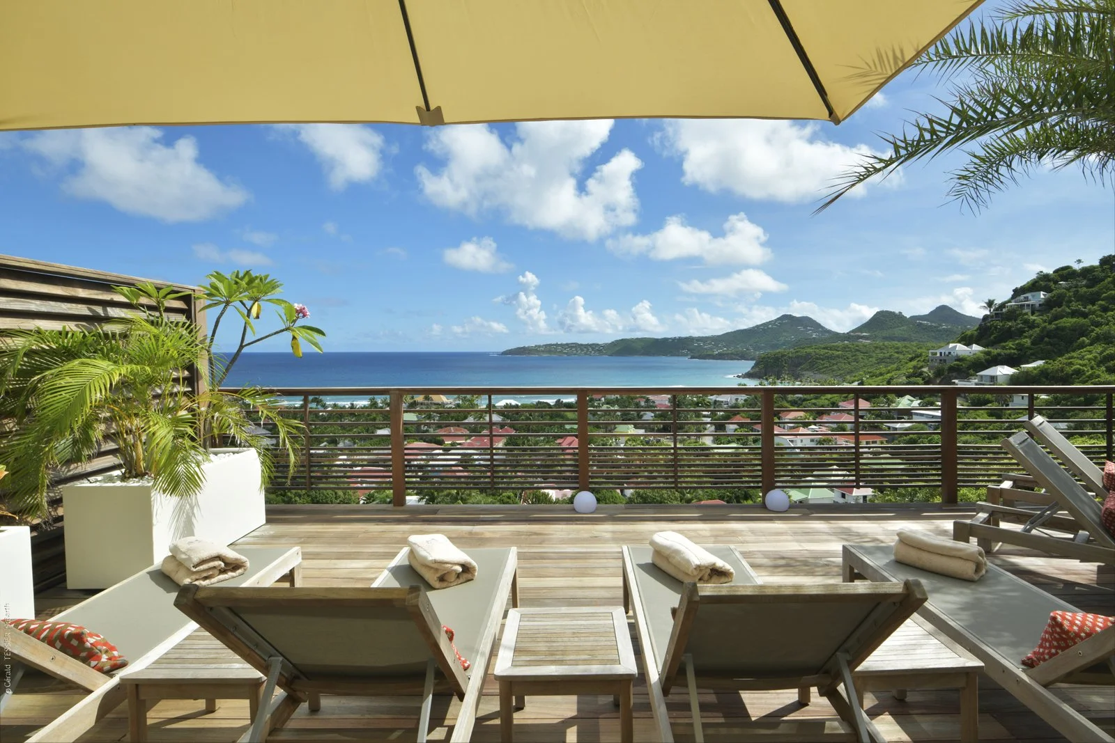 luxury-living-st-barts-villa-saint-barths-villa-rentals-nagabaaja-9.jpg