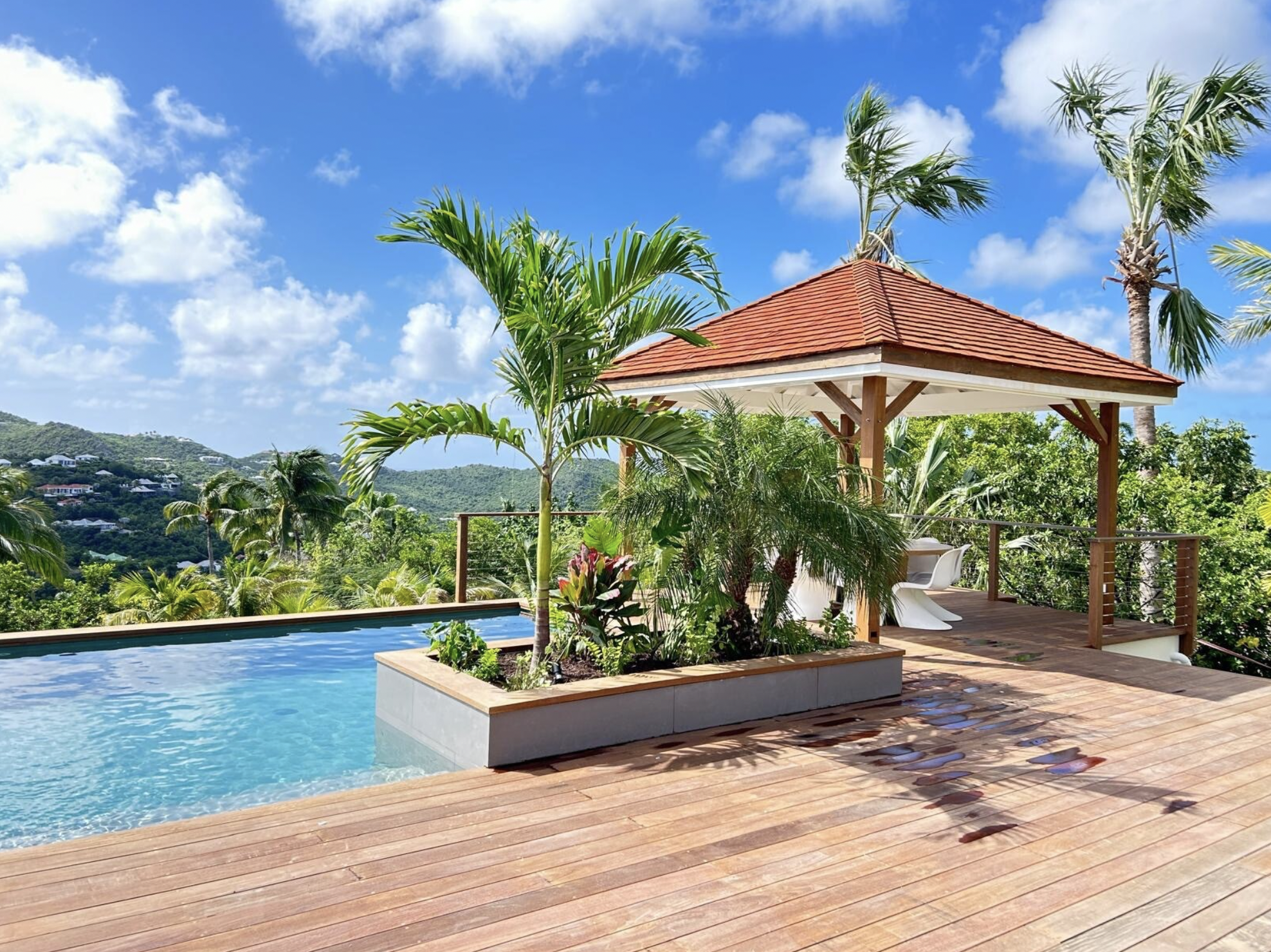 luxury-living-st-barts-villa-saint-barths-villa-rentals-bel-air-27.png
