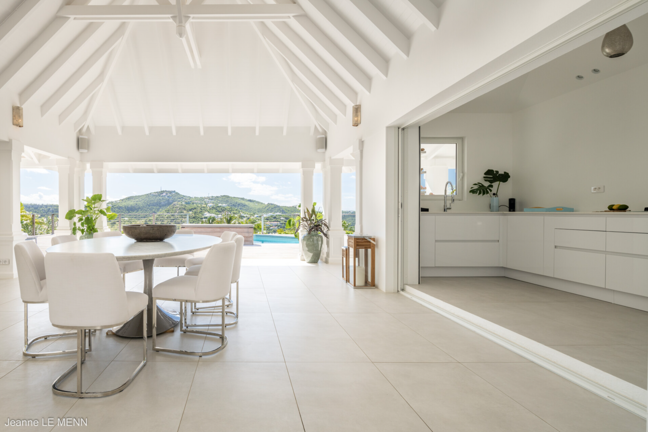 luxury-living-st-barts-villa-saint-barths-villa-rentals-bel-air-34.png