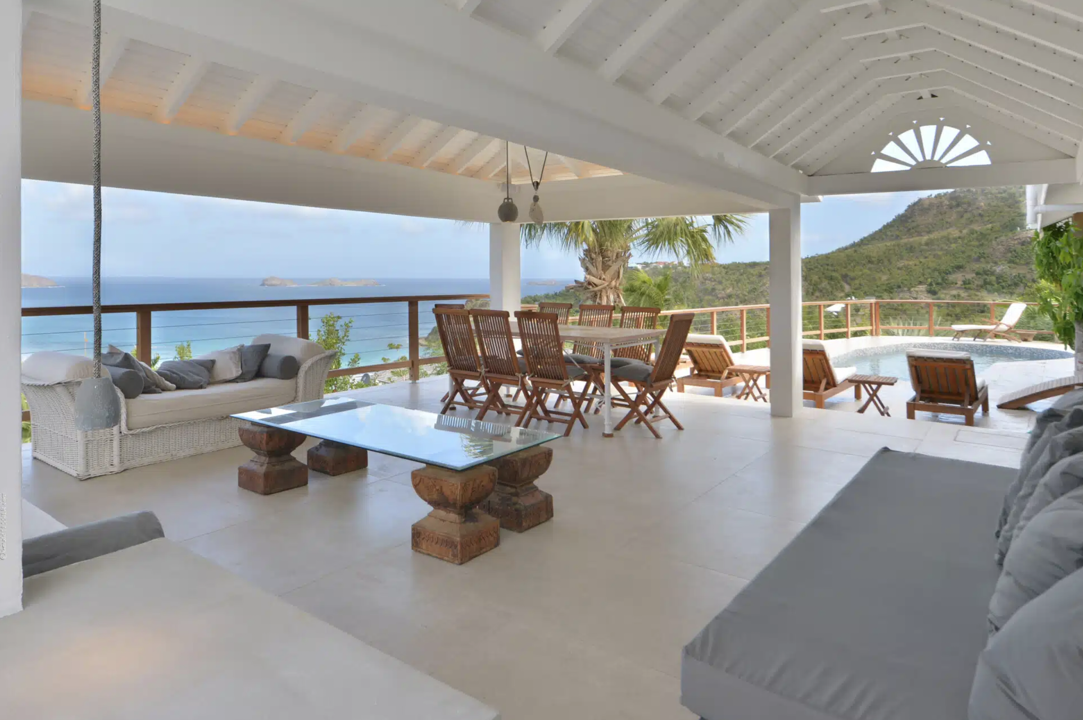 luxury-living-st-barts-villa-sunrise-saint-barths-villa-rentals-villa-sunrise-villa-saint-barths-7.png